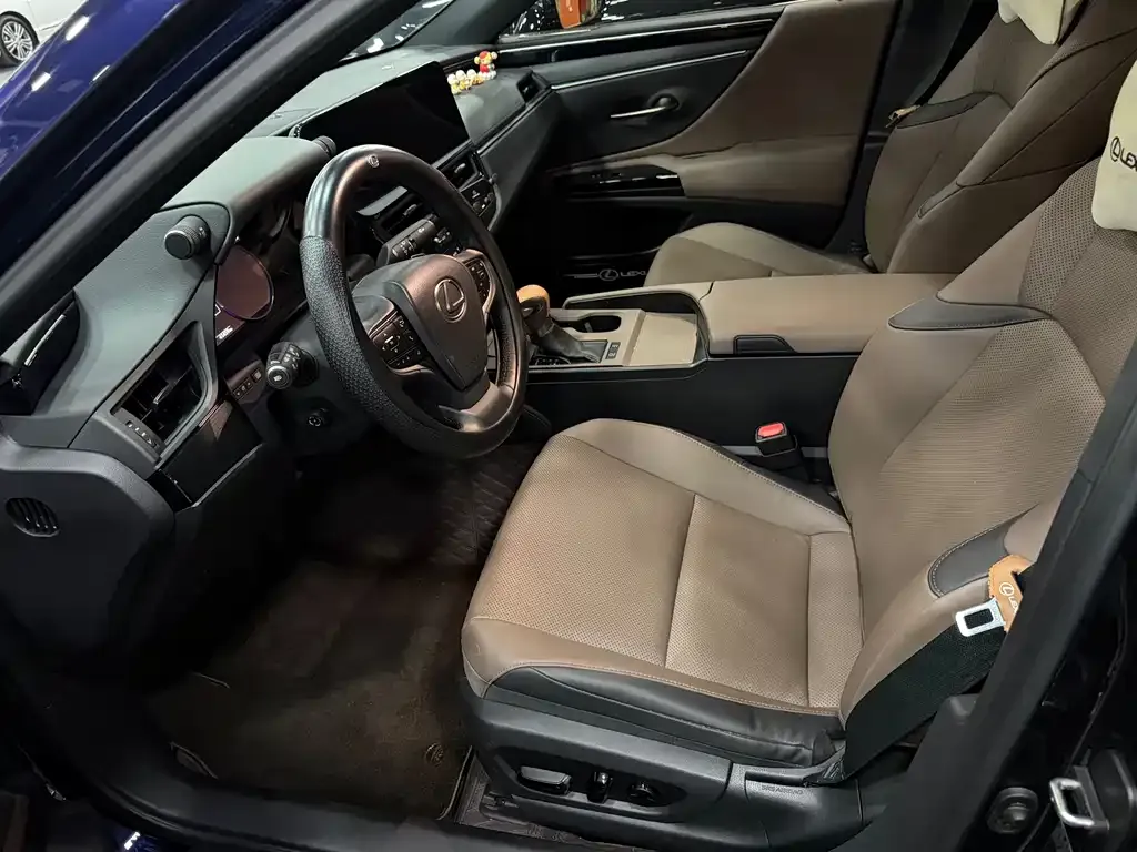 Lexus ES 2023 из CN, фото 7