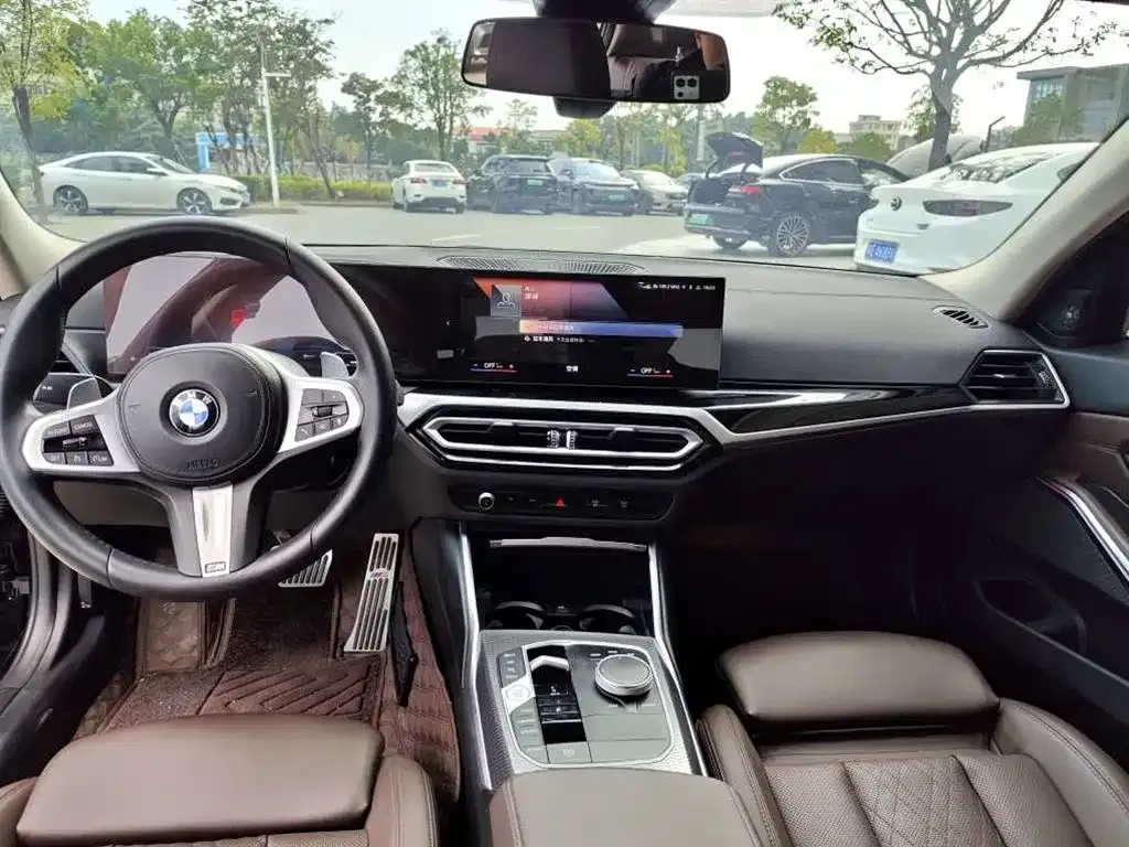 BMW 3 Series 2023 из CN, фото 7