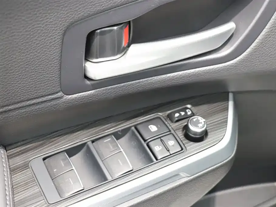 Toyota Sienna 2026 из CN, фото 10