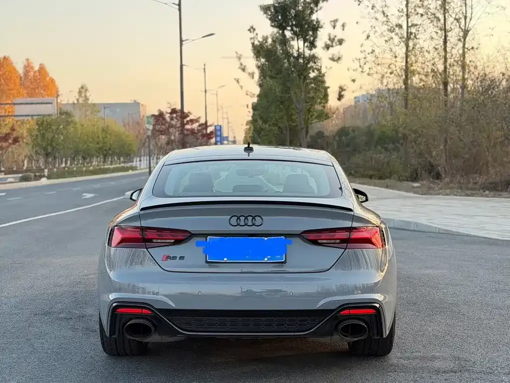 Audi RS 5 — фото 5