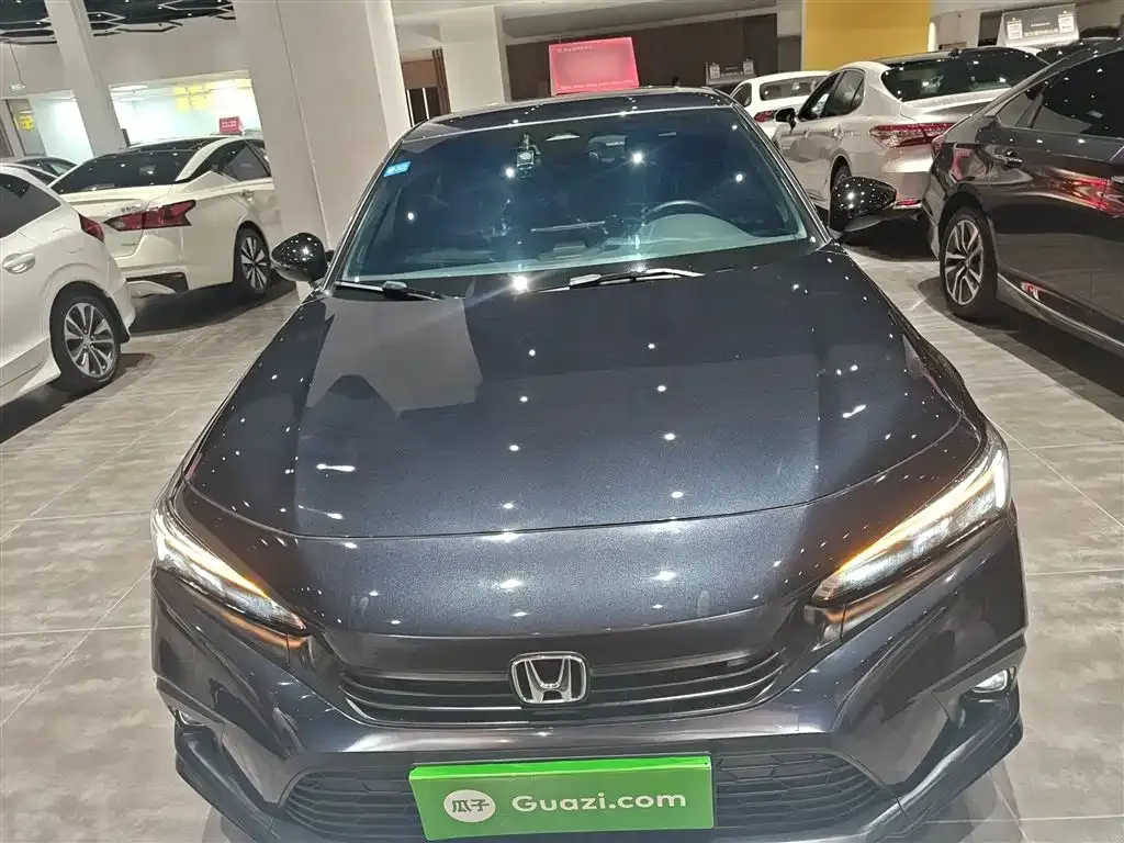 Honda Civic — фото 10