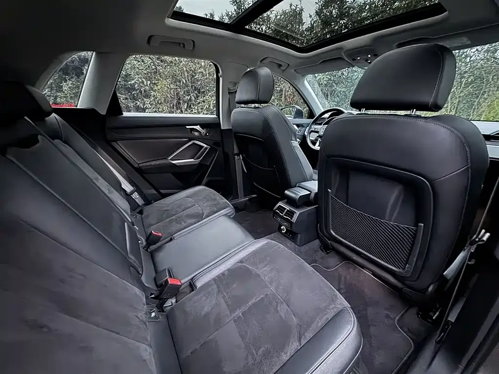 Audi Q3 2021 из CN, фото 5