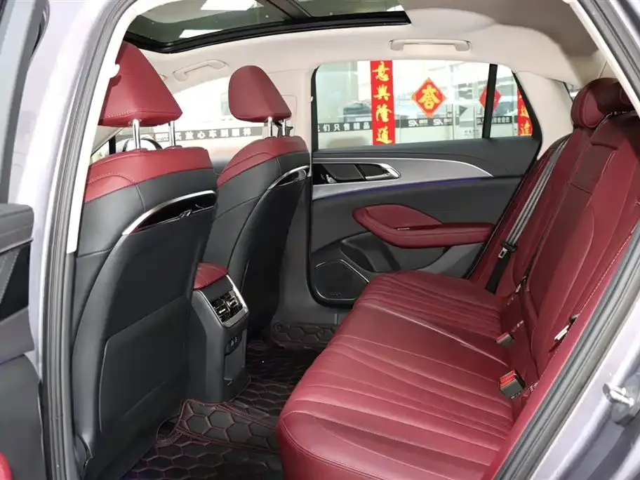 Hongqi H5 2024 из CN, фото 6