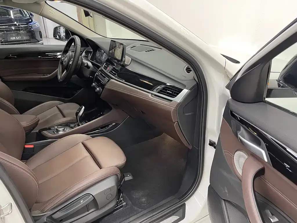 BMW X2 2023 из CN, фото 5