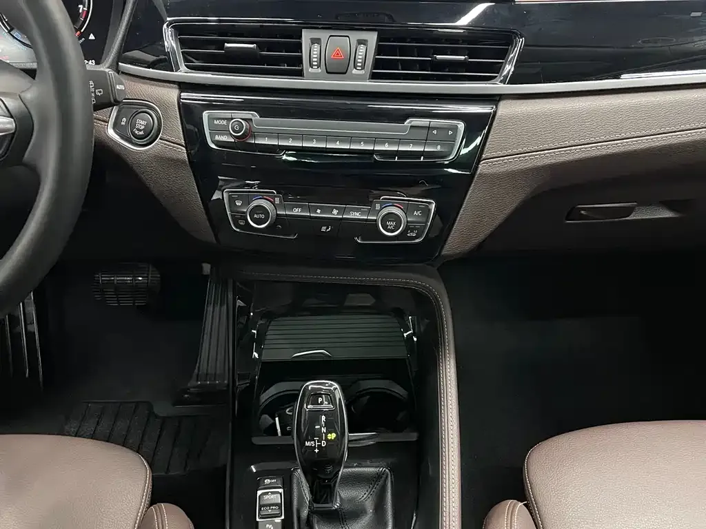 BMW X2 2023 из CN, фото 9