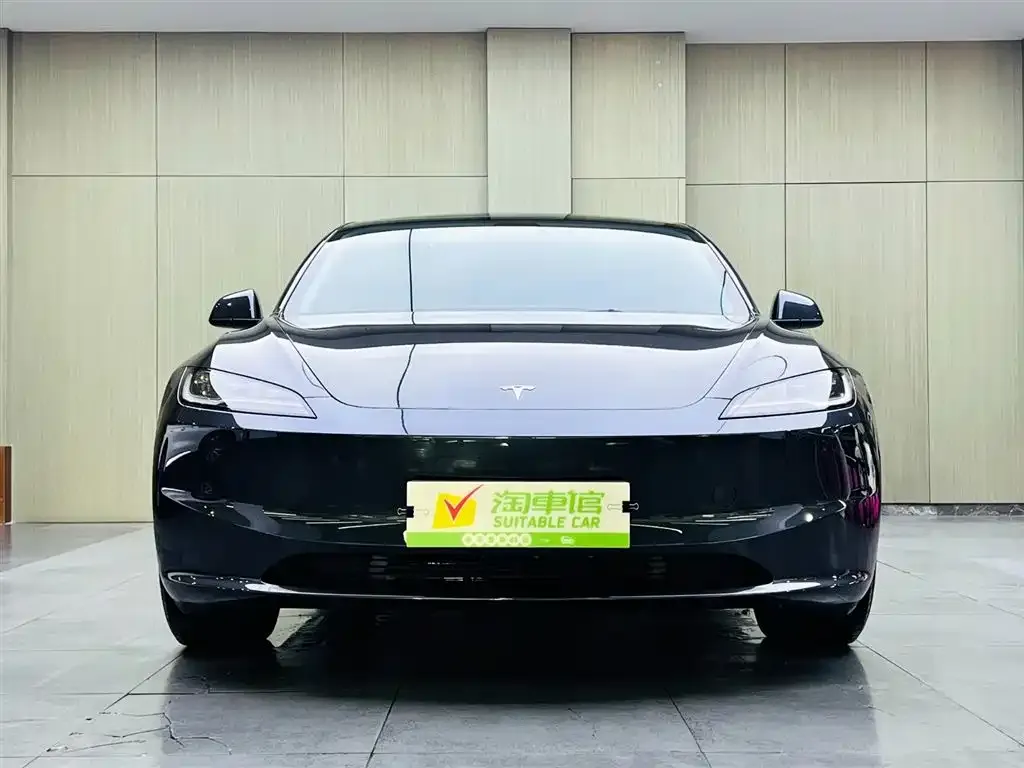 Tesla Model 3 — фото 2