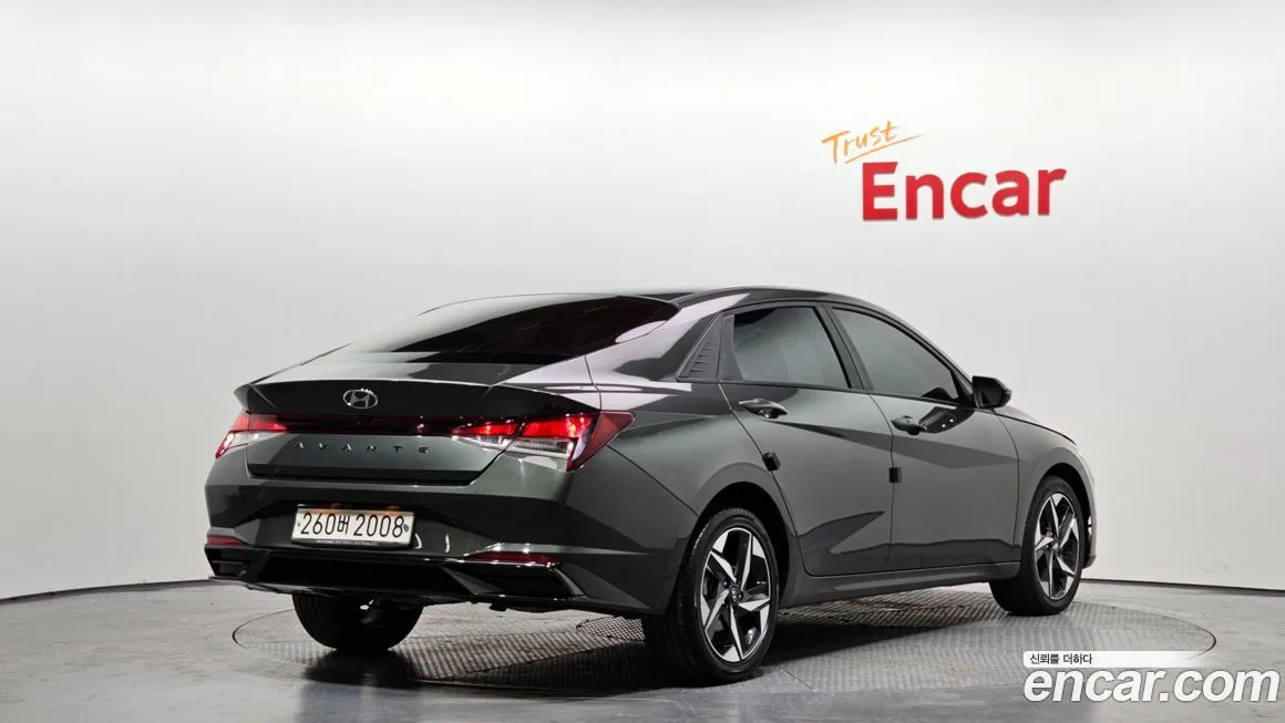 Hyundai AVANTE — фото 2