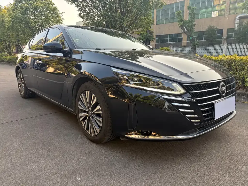 Nissan Teana — фото 9