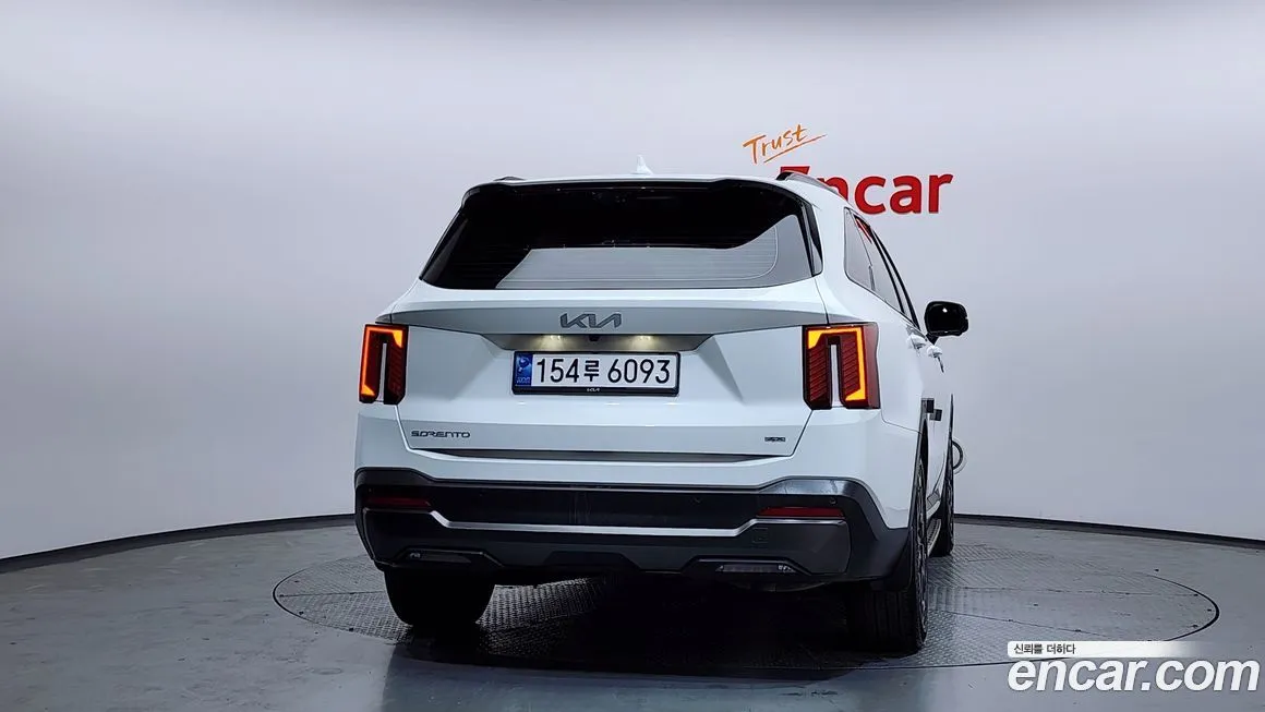 Kia Sorento — фото 4