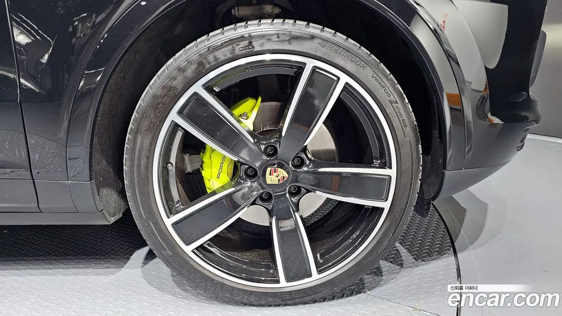 Porsche Cayenne 2023 из KR, фото 8