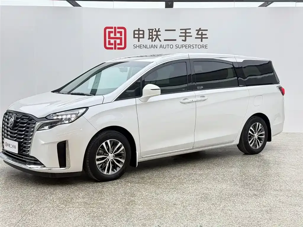 Buick GL8 2023 из CN, фото 1