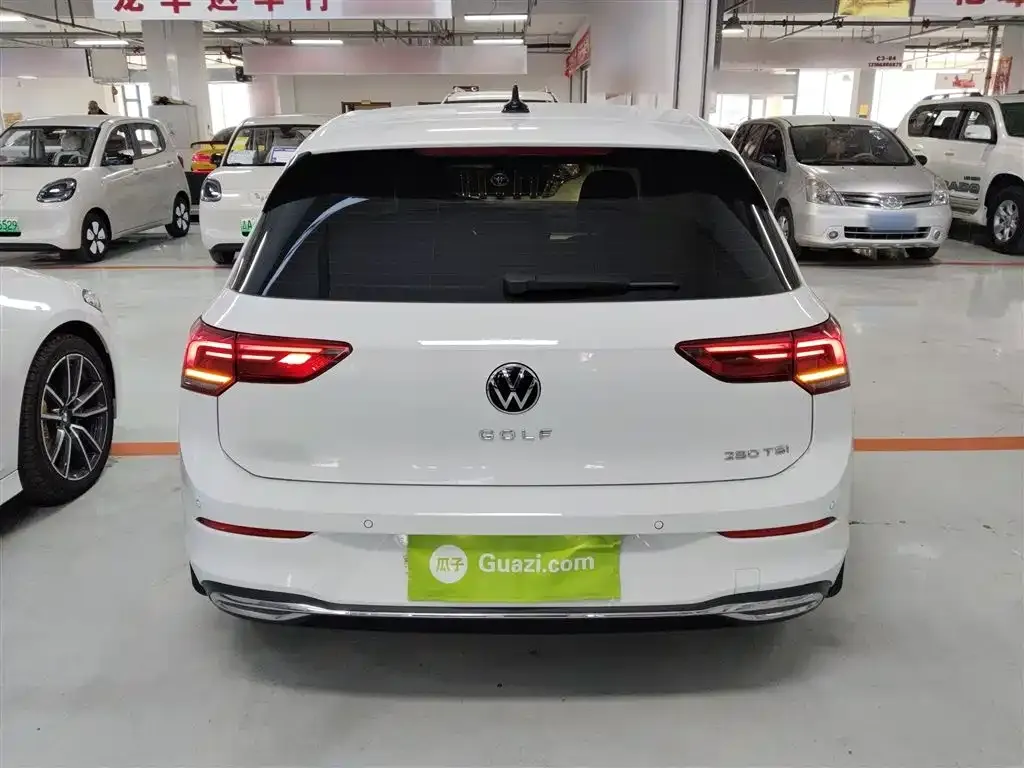 Volkswagen Golf 2022 из CN, фото 6