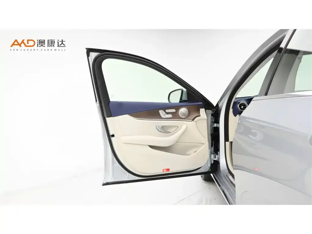 Mercedes-Benz E-Class 2021 из CN, фото 2