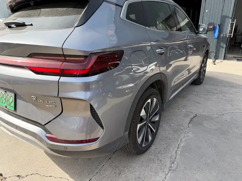 BYD PLUS New Energy — фото 3