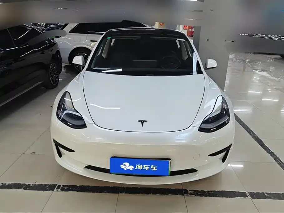 Tesla Model 3 — фото 2