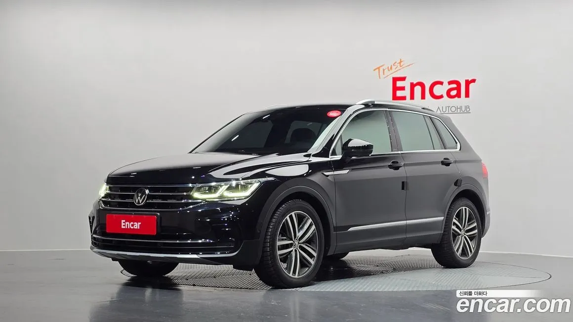 Volkswagen Tiguan — фото 1