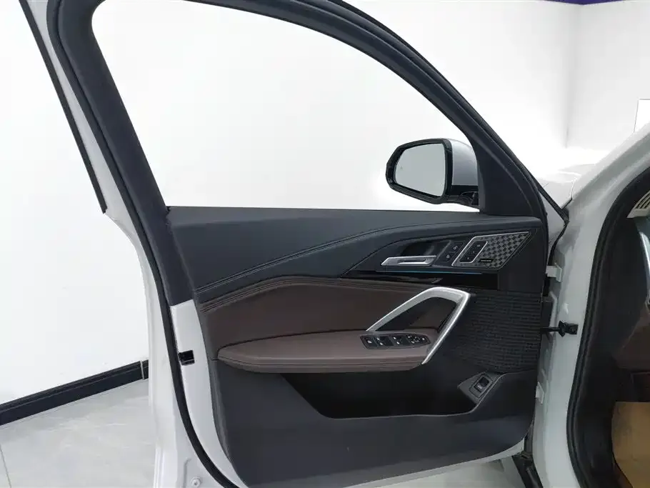 BMW X1 2024 из CN, фото 7