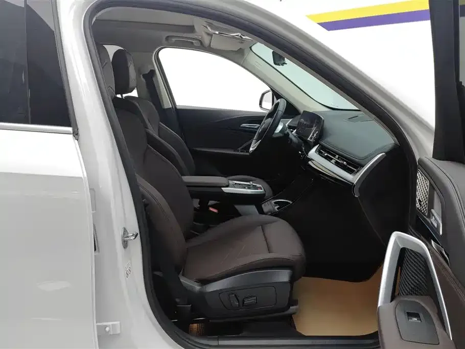 BMW X1 2024 из CN, фото 6