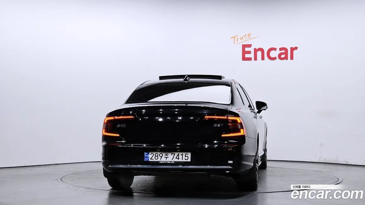 Volvo S90 — фото 5