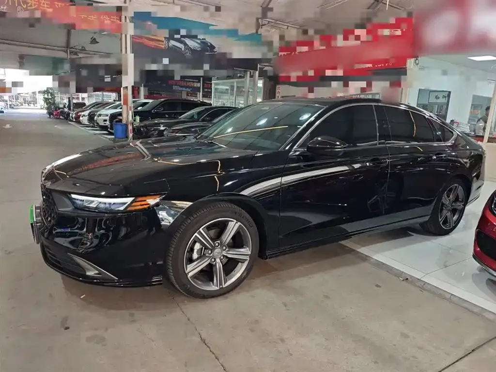 Honda Accord — фото 4