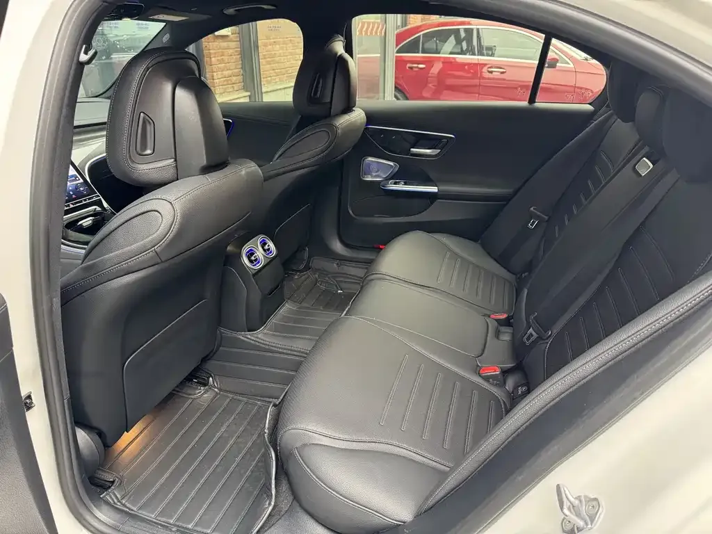 Mercedes-Benz C-Class 2023 из CN, фото 6