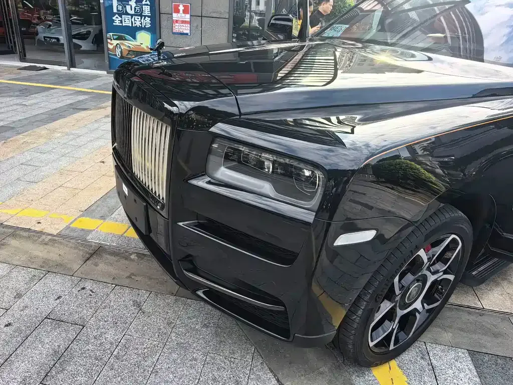 Rolls-Royce Cullinan 2021 из CN, фото 2