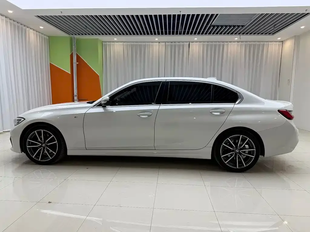 BMW 3 Series — фото 10