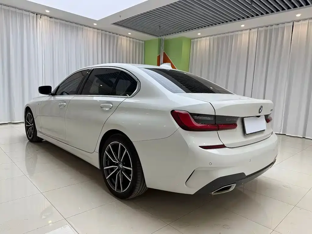 BMW 3 Series — фото 4