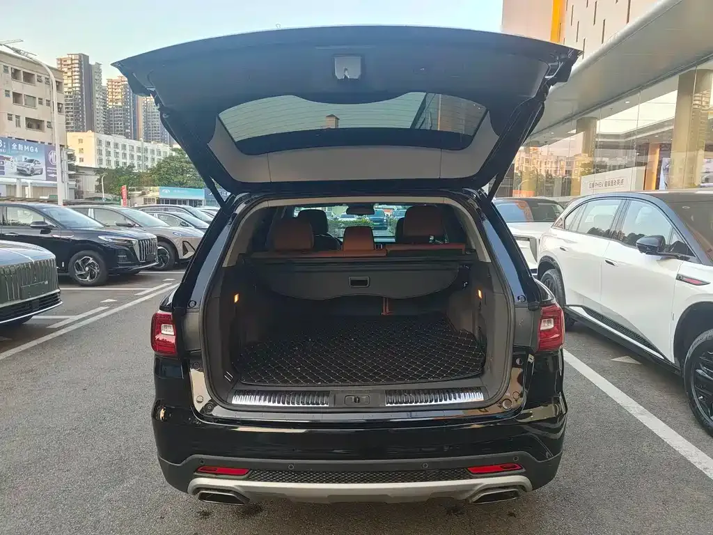 Hongqi HS7 2022 из CN, фото 2
