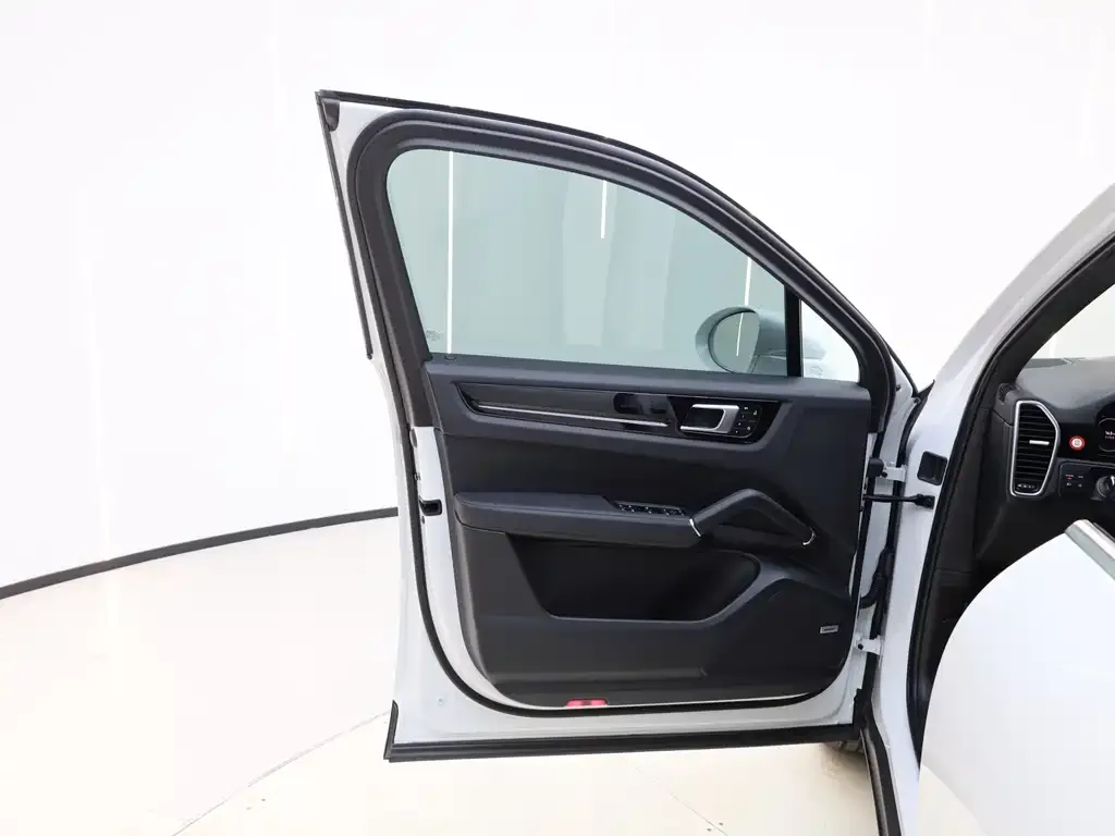 Porsche Cayenne 2022 из CN, фото 9