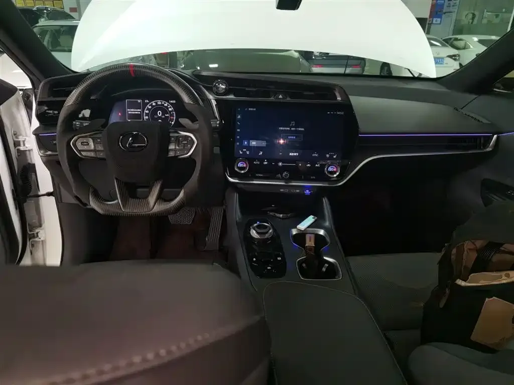 Lexus RZ 2023 из CN, фото 7