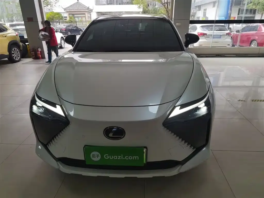 Lexus RZ 2023 из CN, фото 6