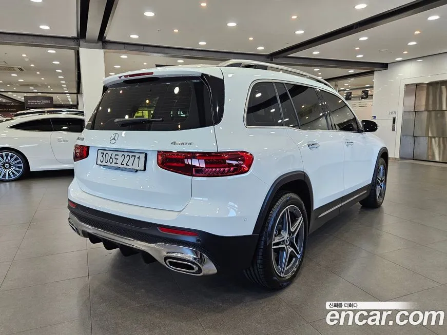 Mercedes-Benz GLB-Class — фото 4