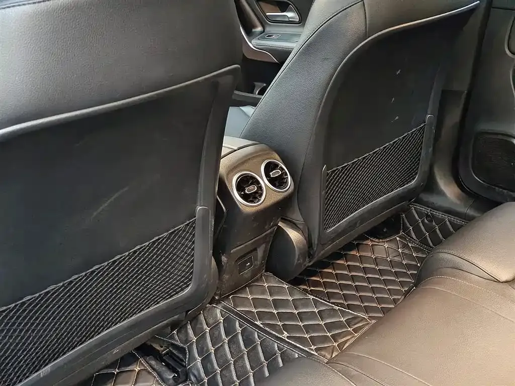 Mercedes-Benz A-Class 2023 из CN, фото 8