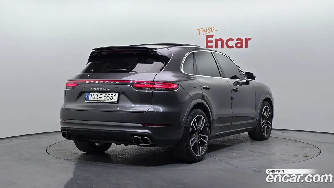 Porsche Cayenne 2021 из KR, фото 2