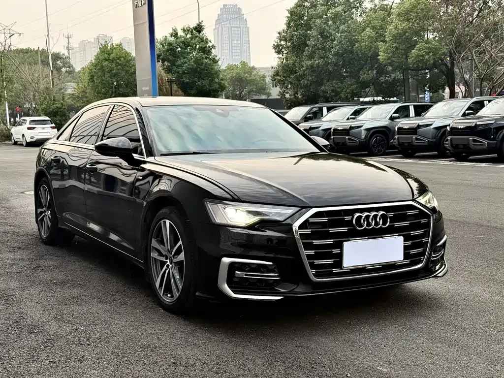 Audi A6L 2021 из CN, фото 8