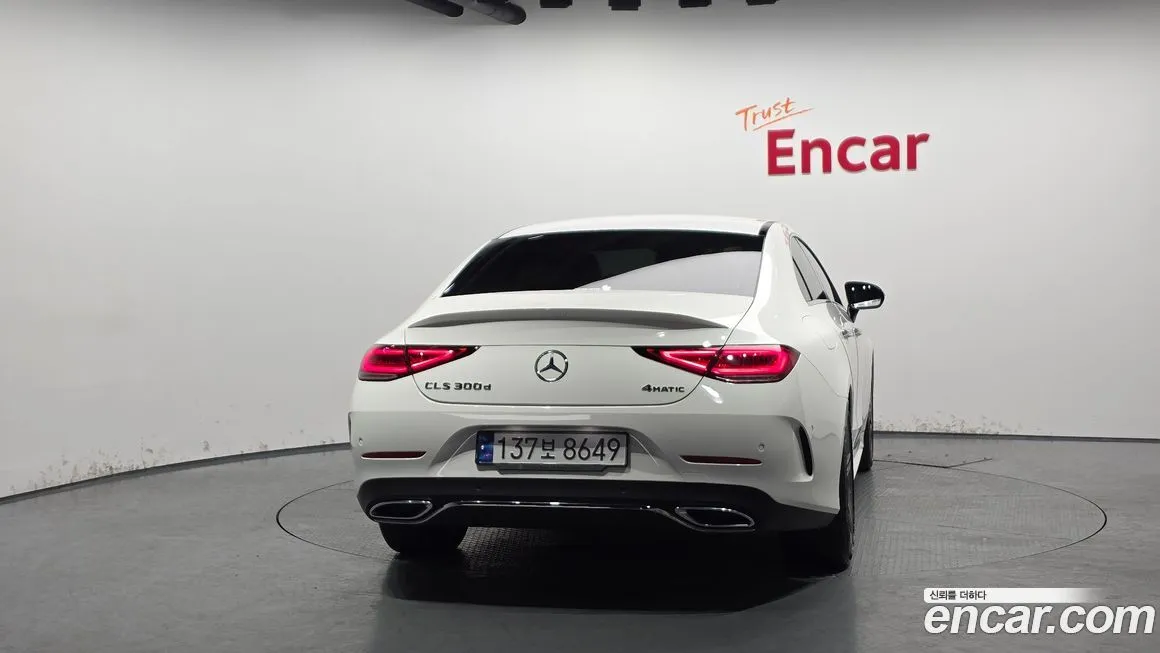 Mercedes-Benz CLS-Class — фото 7