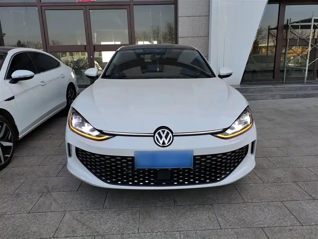 Volkswagen Lamando 2023 из CN, фото 8