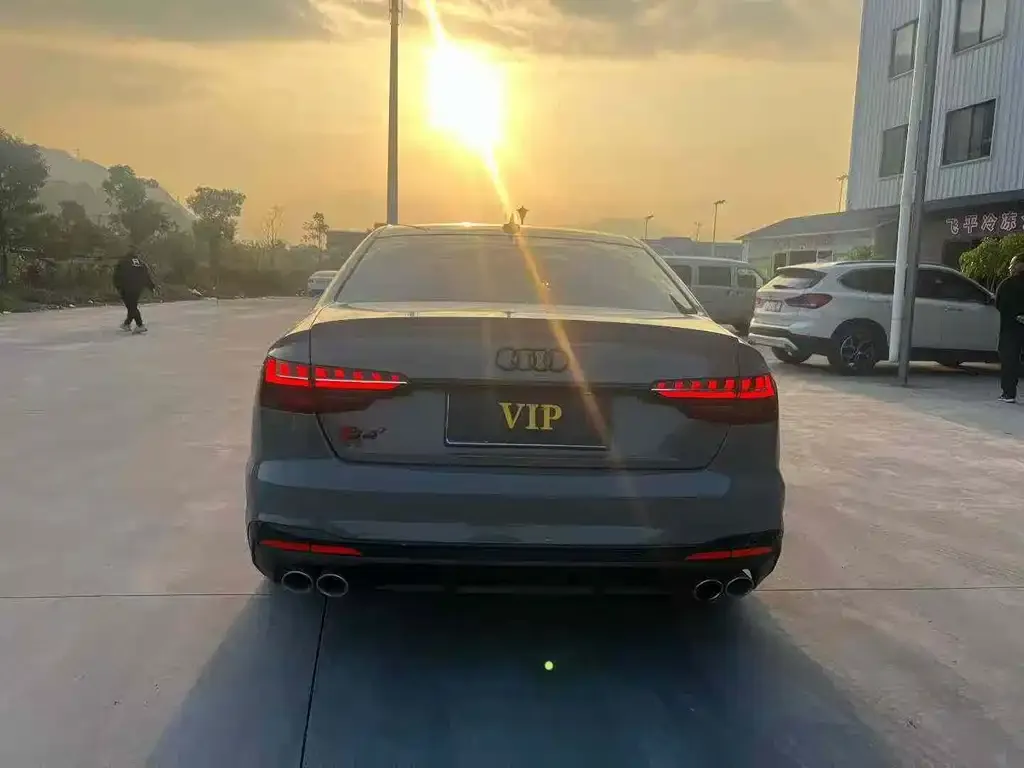 Audi S4 2022 из CN, фото 2