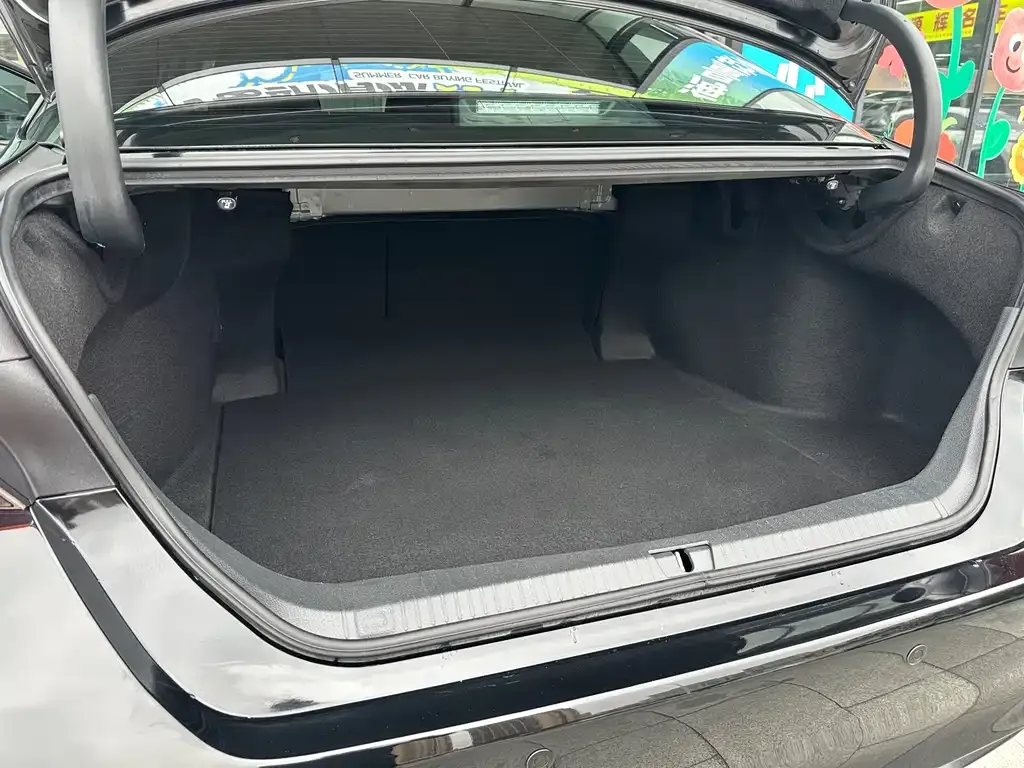 Toyota Avalon 2021 из CN, фото 4