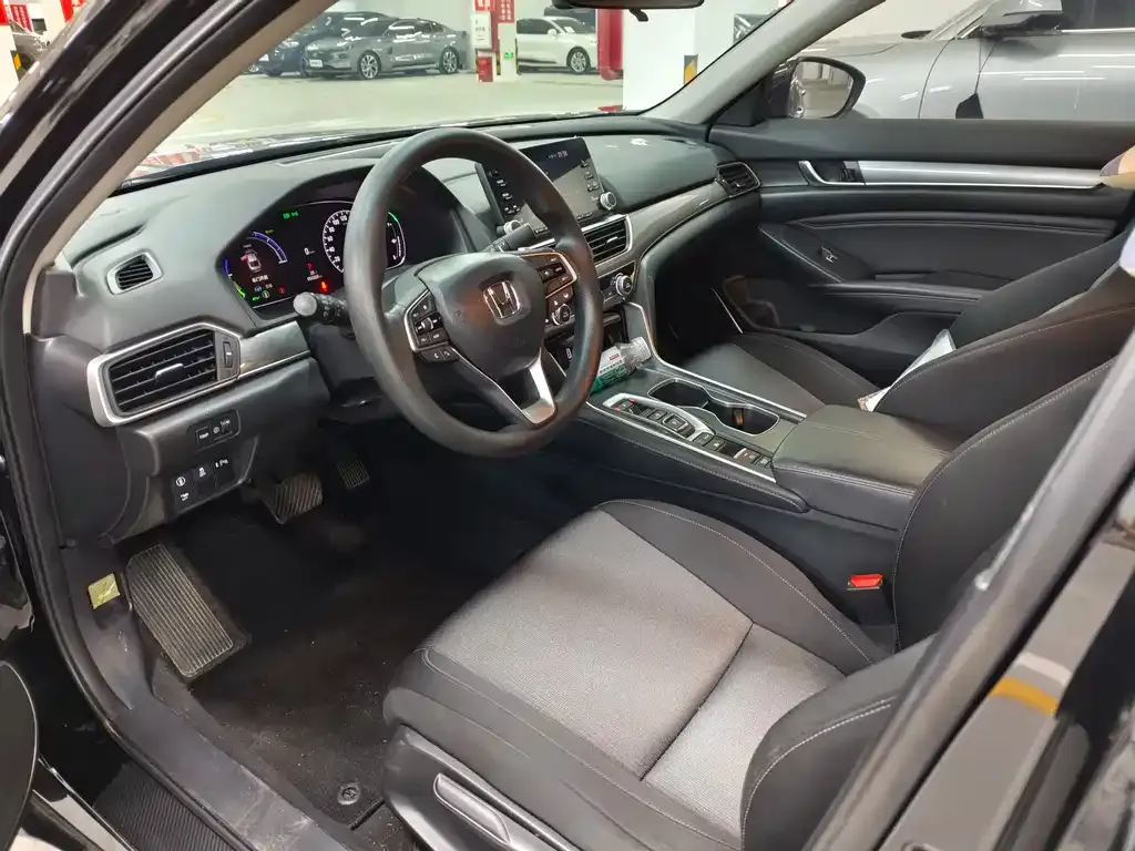 Honda Accord 2023 из CN, фото 7