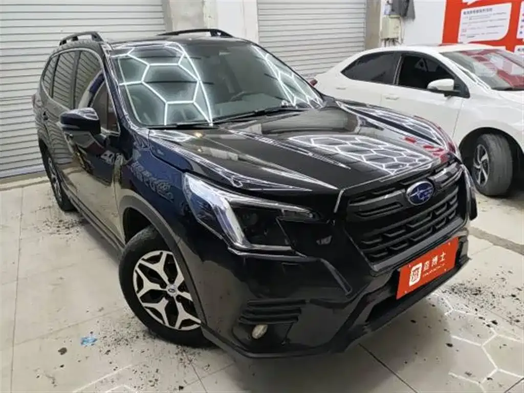 Subaru Forester — фото 2