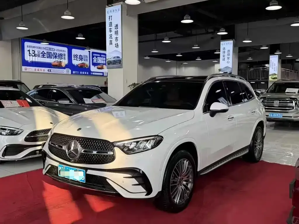 Mercedes-Benz GLC 2023 из CN, фото 1