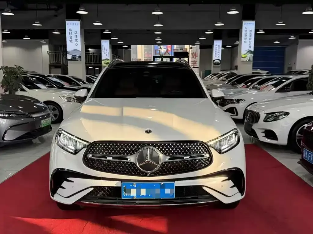 Mercedes-Benz GLC 2023 из CN, фото 8