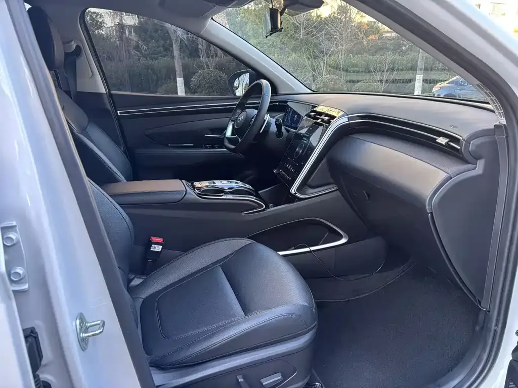 Hyundai Tucson 2022 из CN, фото 6
