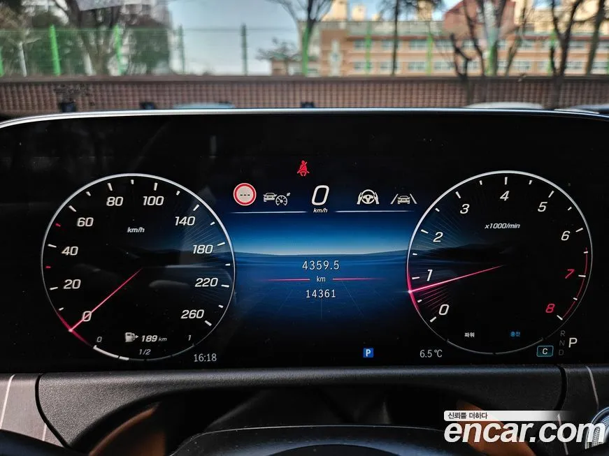 Mercedes-Benz E-Class 2025 из KR, фото 8