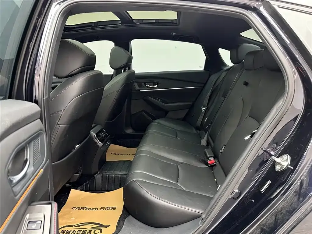 Honda Accord 2023 из CN, фото 9