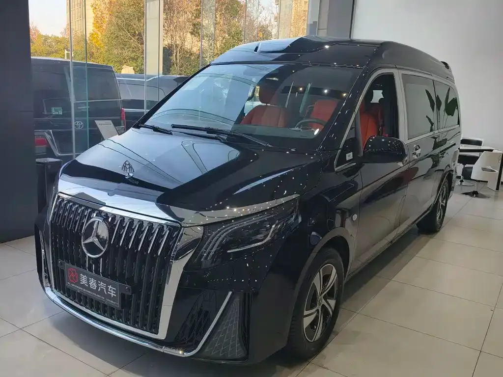 Mercedes-Benz V-Class 2025 из CN, фото 1