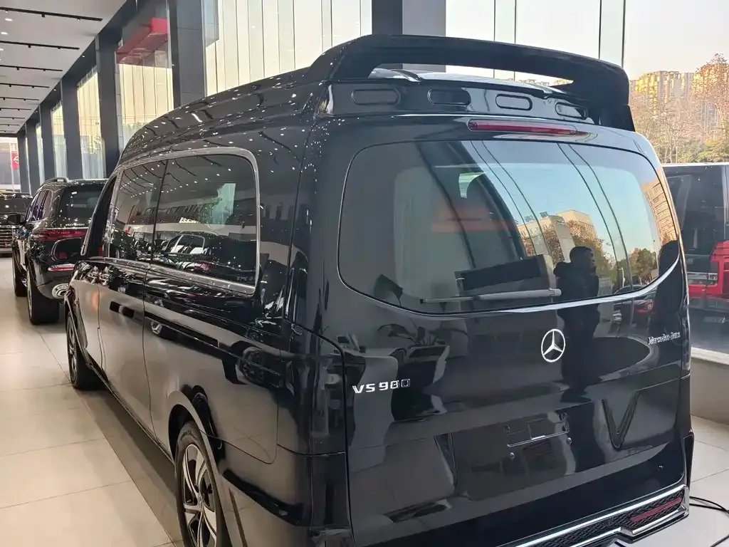 Mercedes-Benz V-Class 2025 из CN, фото 8