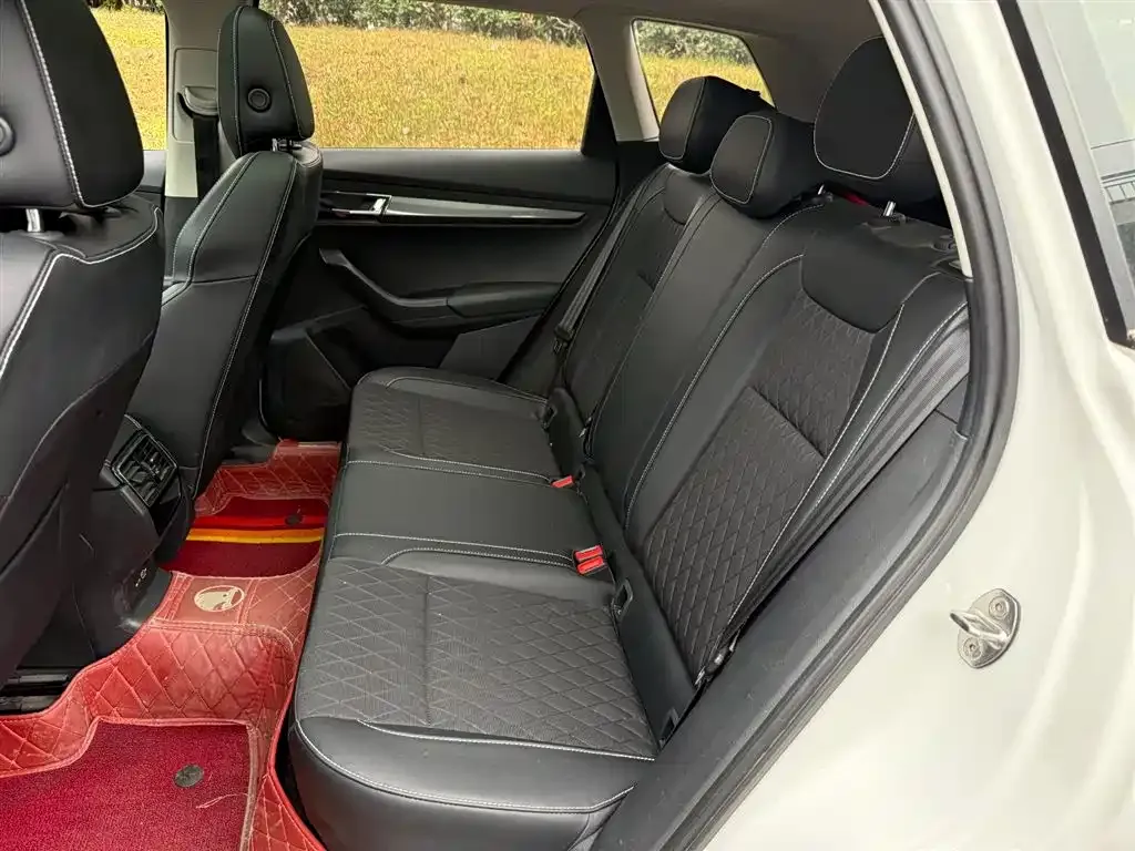 Skoda Karoq — фото 2